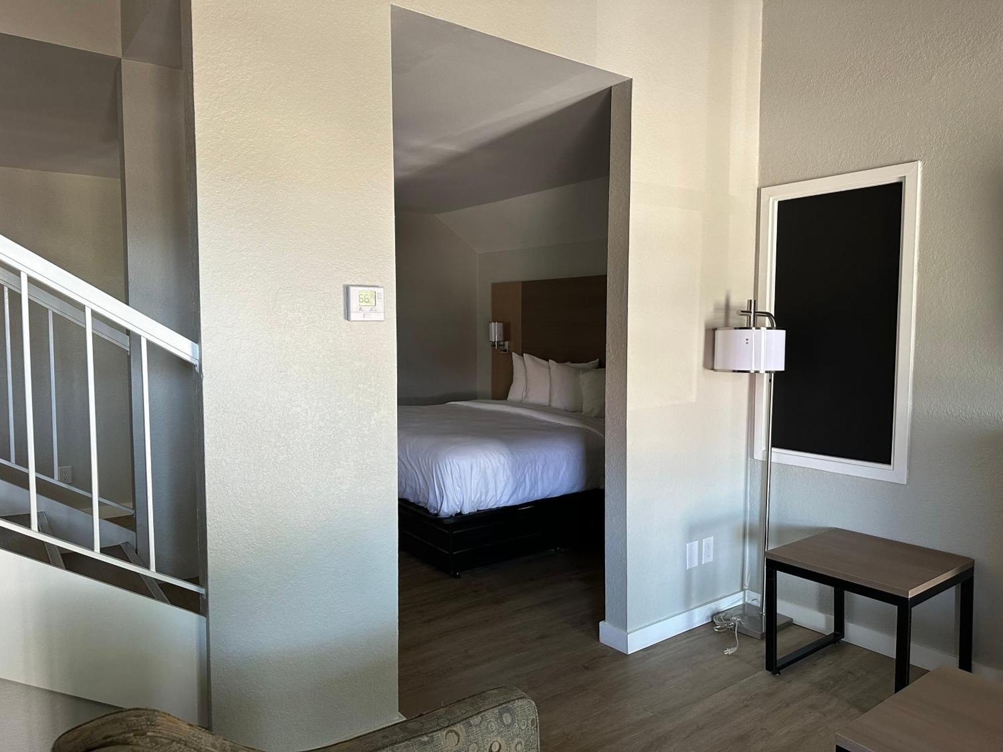 Mainstay Suites Springfield South - Battlefield Rd Екстер'єр фото