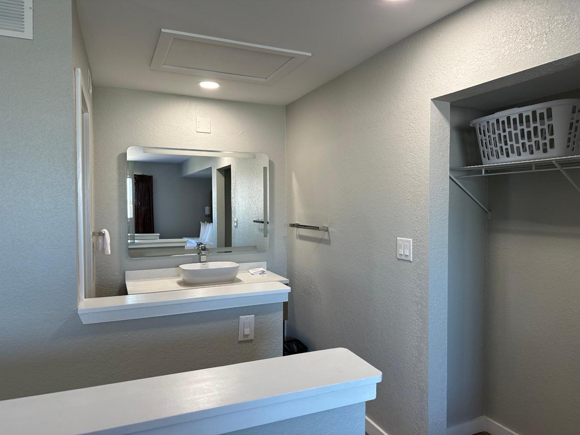 Mainstay Suites Springfield South - Battlefield Rd Екстер'єр фото