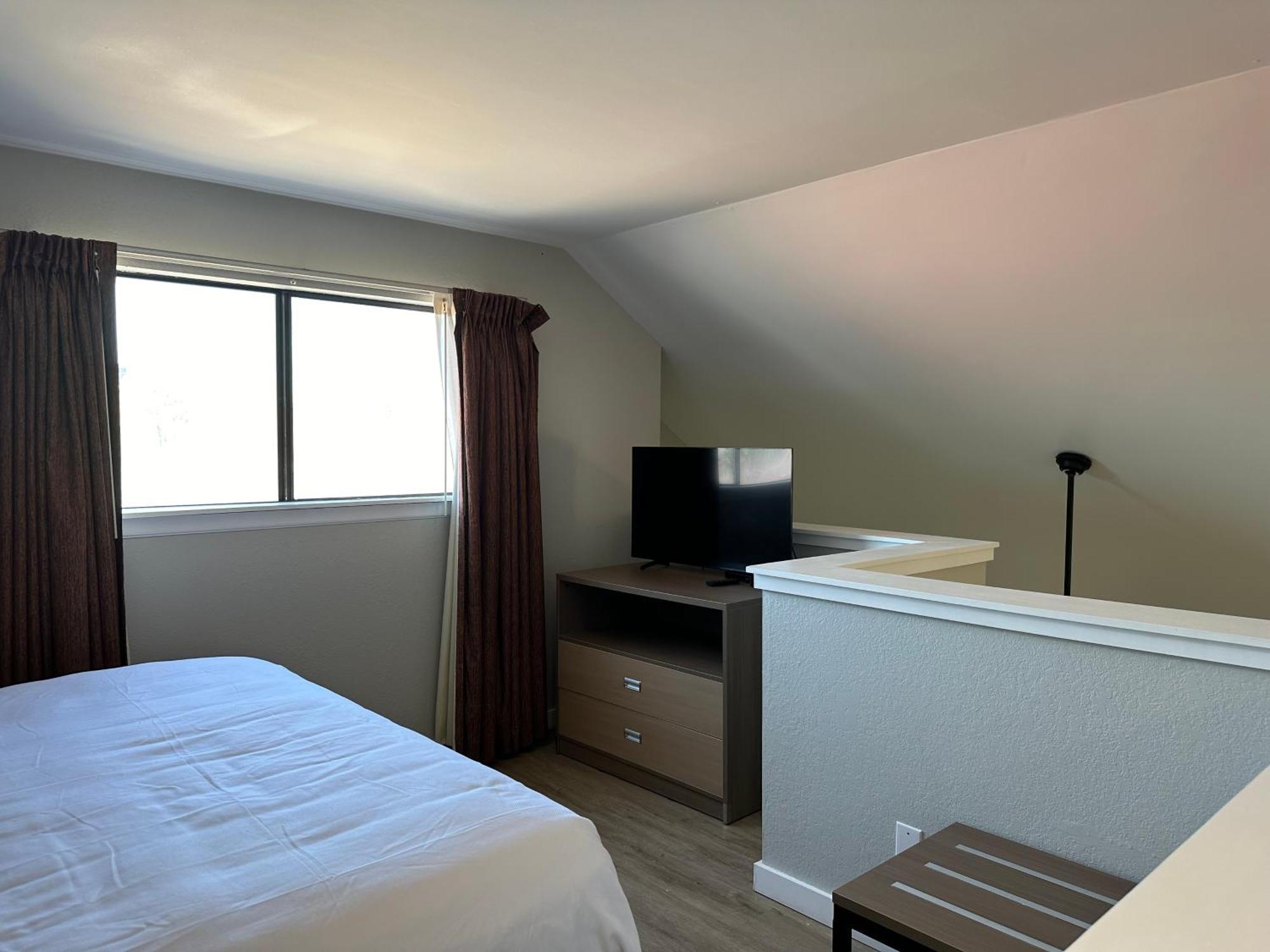 Mainstay Suites Springfield South - Battlefield Rd Екстер'єр фото