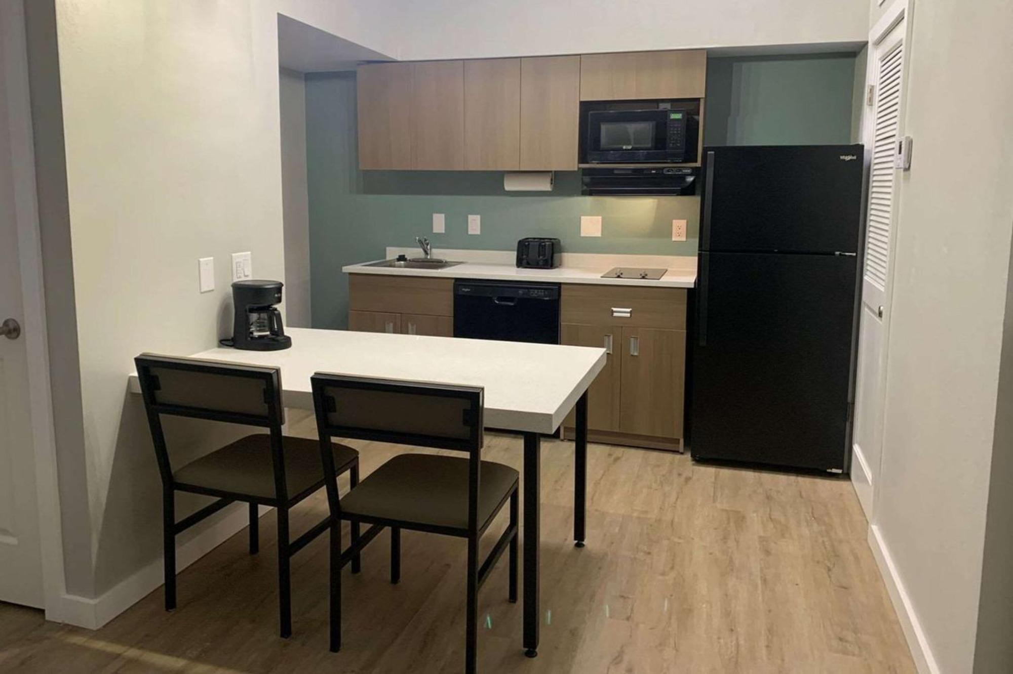 Mainstay Suites Springfield South - Battlefield Rd Екстер'єр фото